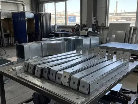 Изготовление кронштейнов для вентиляции в торговом помещении в Бостандыкском районе